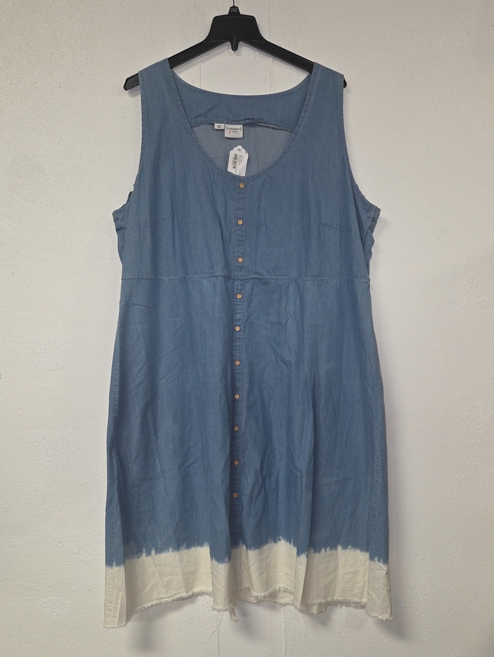 Junarose Light Blue Sleeveless Button-Front Midi Dress with Cream Dip Hem